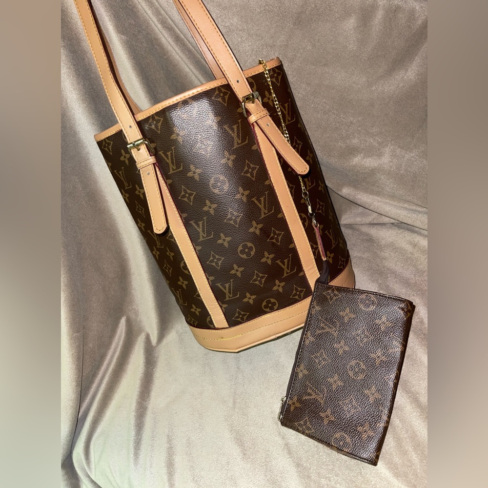 Bucket Bag
